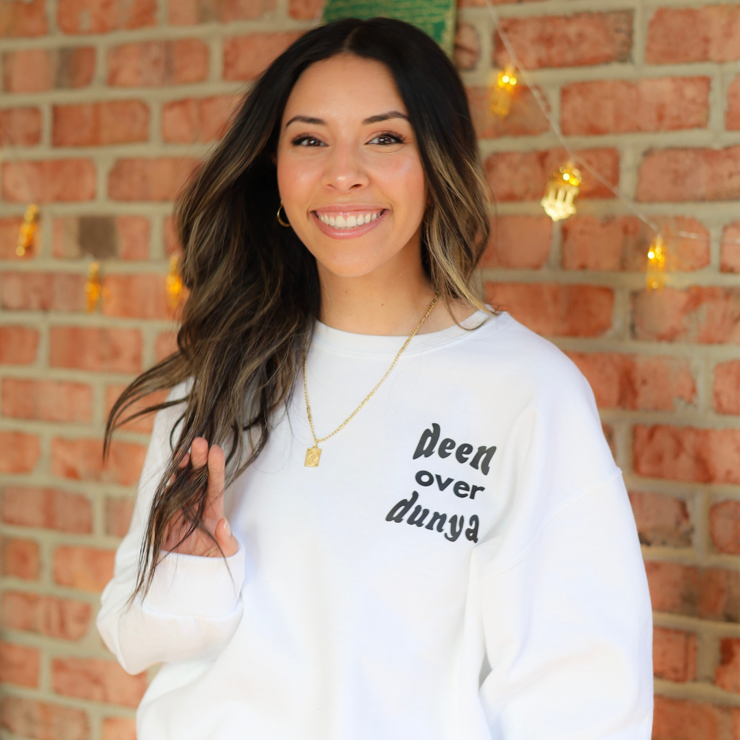 Hourglass Crewneck